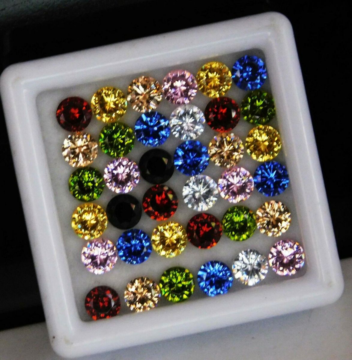 24 PCS Natural Sapphire CERTIFIED Loose Gemstone Lot 5 MM Round Diamond Cut Lot