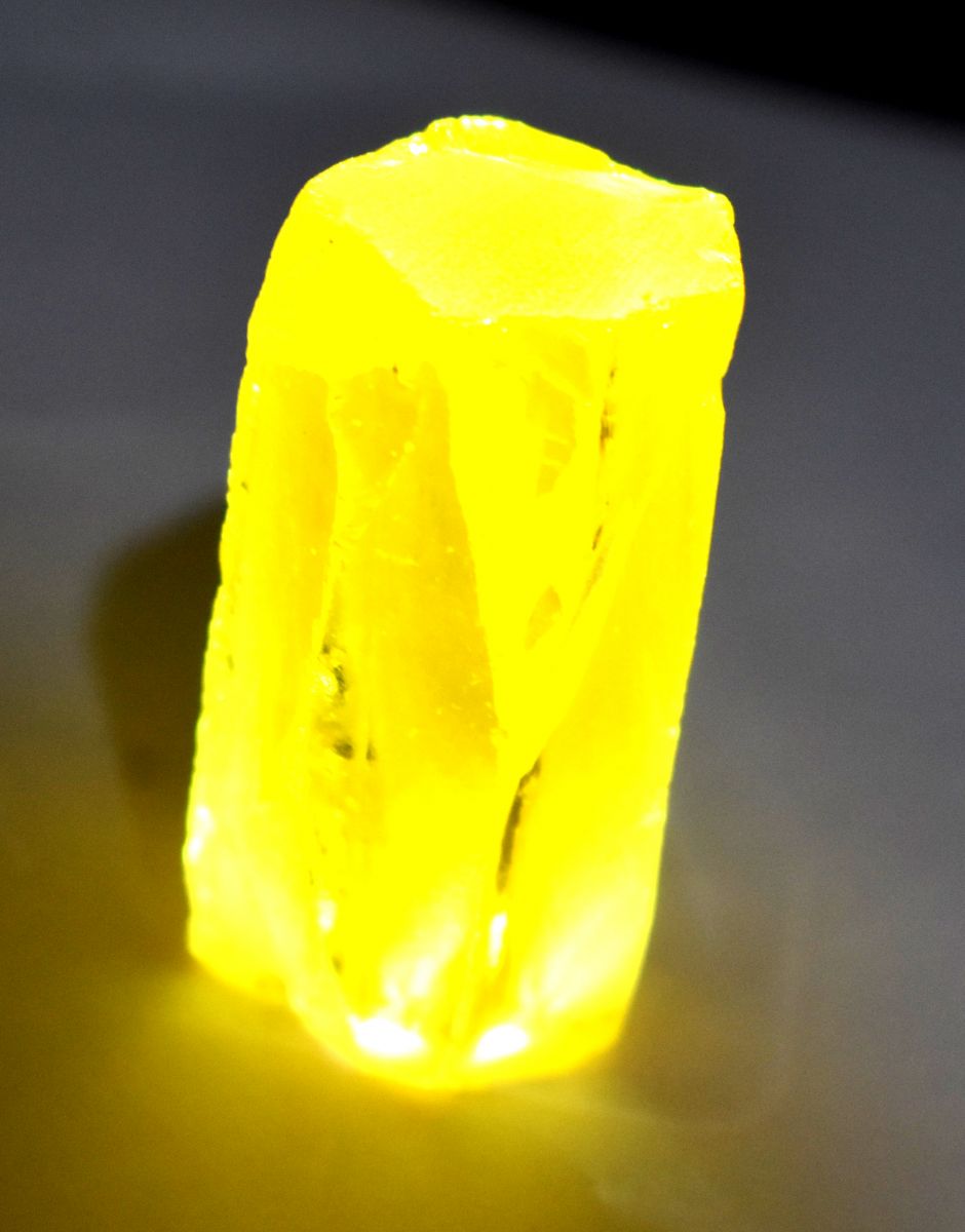 286.57 Ct Natural YELLOW Sapphire Uncut Rough Stone CERTIFIED Loose Gemstone