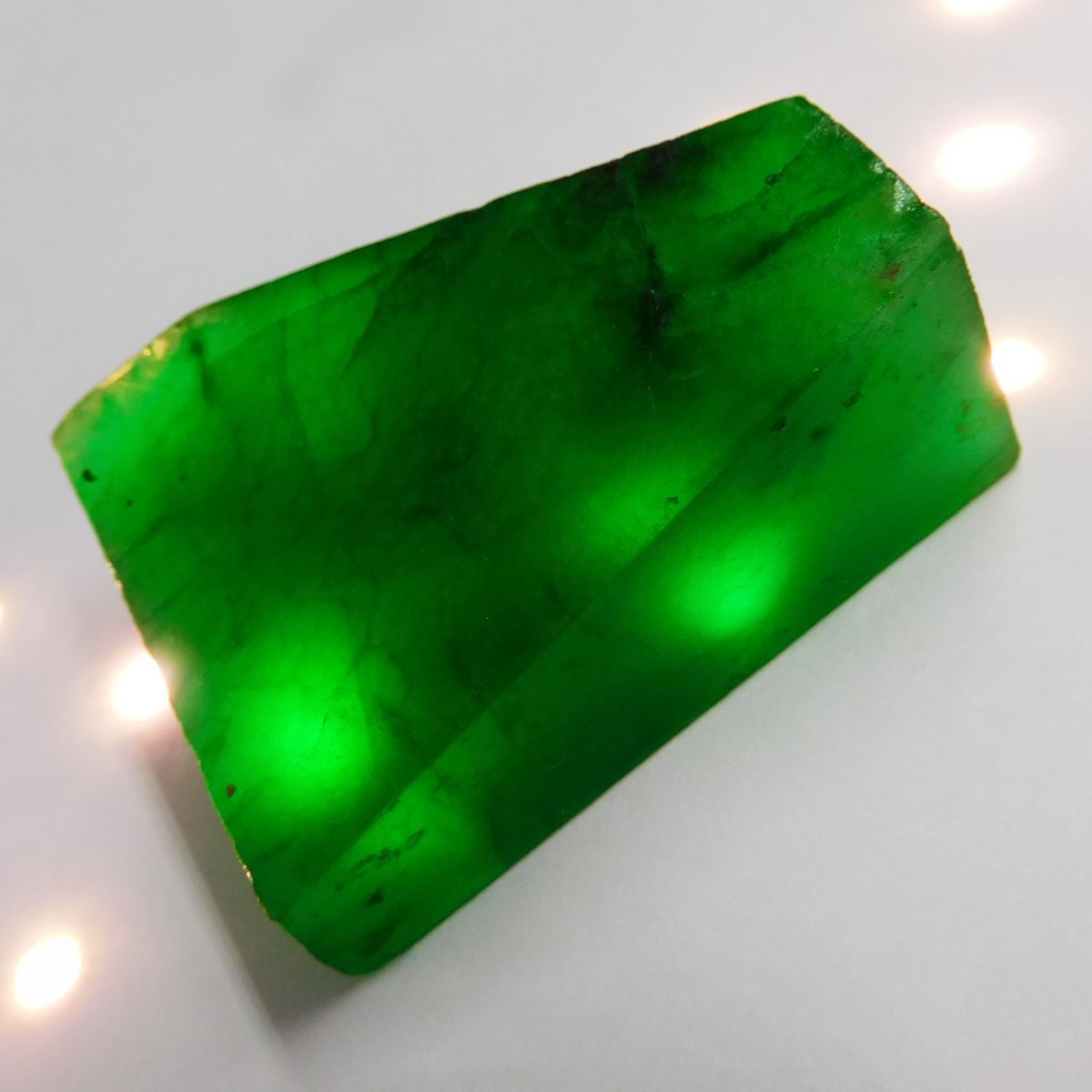 416.10 Ct Natural Green Emerald Rough UnCut CERTIFIED Loose Gemstones