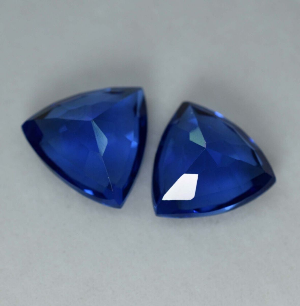 16.80 Ct Natural Blue Tanzanite CERTIFIED Trillion Cut Loose Gemstone Pair