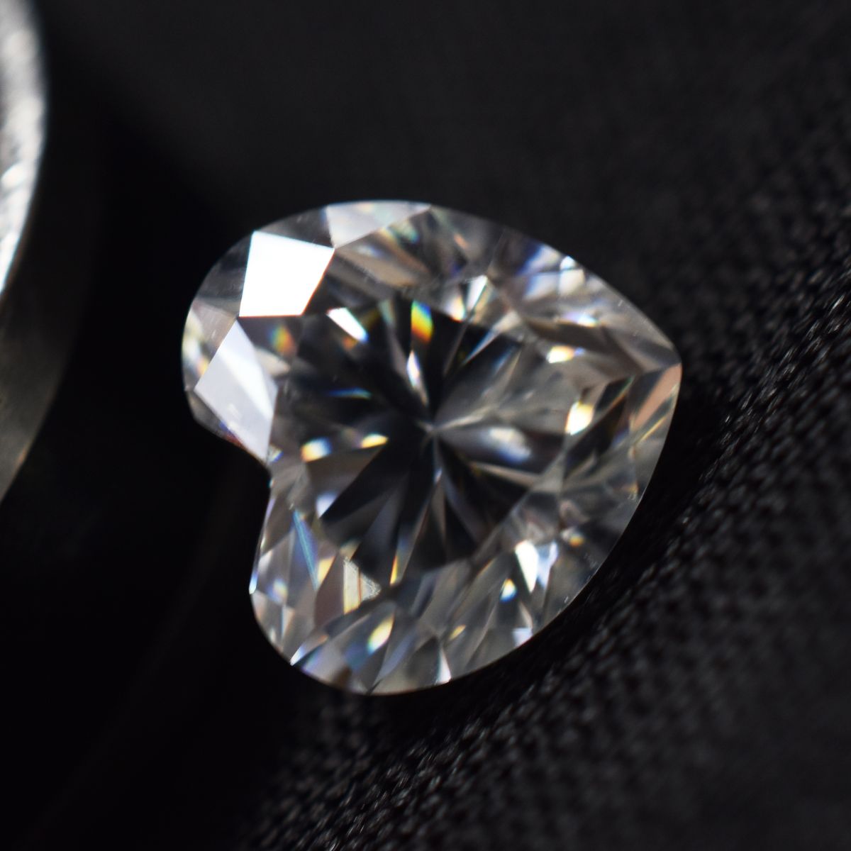 2.43 Carat Moissanite Loose Gemstone 9 MM VVS1 D Color Heart Cut CERTIFIED