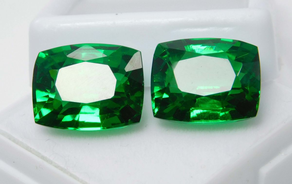 21 Ct Natural Tourmaline Green Cushion Shape Certifeid Loose Gemstones Pair