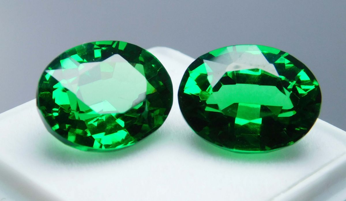 Natural Tourmaline Green Oval Shape 21 Ct Certifeid Loose Gemstones Pair