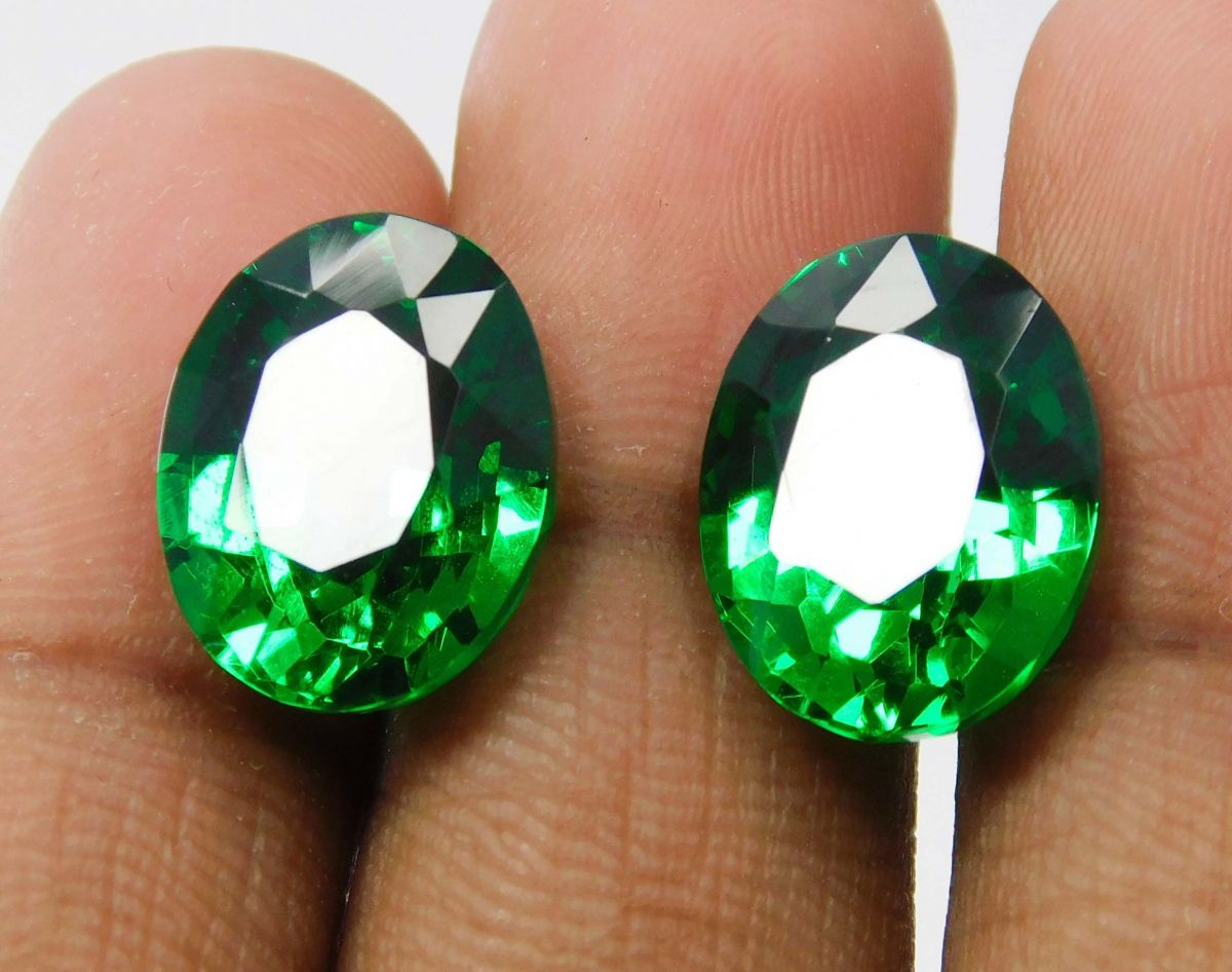 Natural Tourmaline Green Oval Shape 21 Ct Certifeid Loose Gemstones Pair