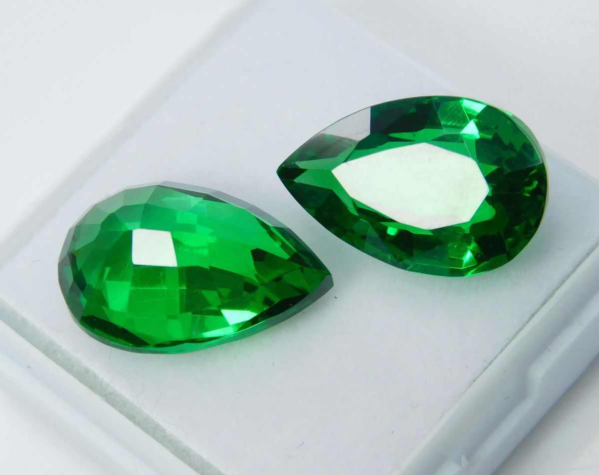 Natural Tourmaline Green Pear Shape 20.60 Ct CERTIFIED Loose Gemstones Pair