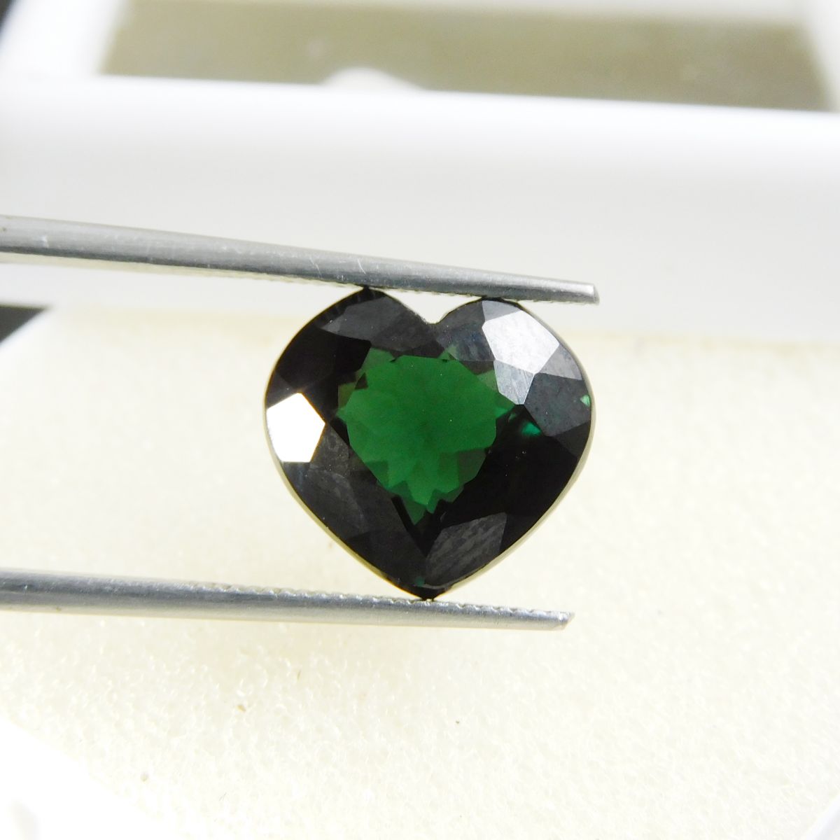 6.65 Ct Natural Tourmaline Green Heart Cut CERTIFIED Loose Gemstones