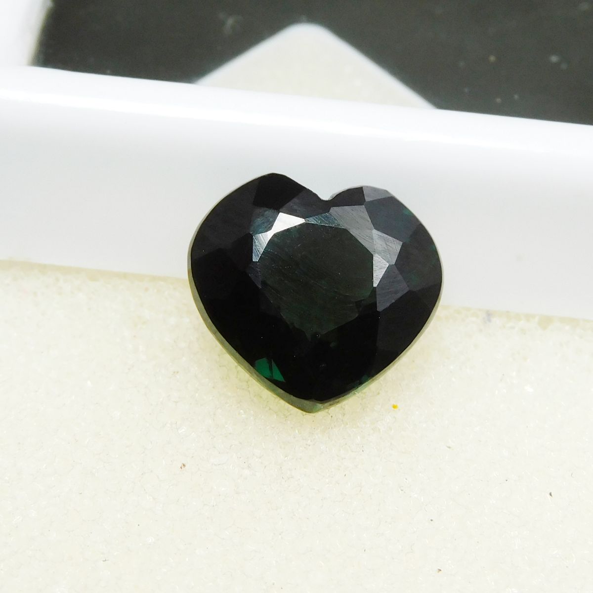 6.65 Ct Natural Tourmaline Green Heart Cut CERTIFIED Loose Gemstones