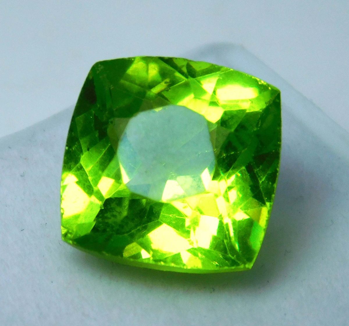 Natural Cushion Cut Green Peridot 11.20 Ct CERTIFIED Loose Gemstones