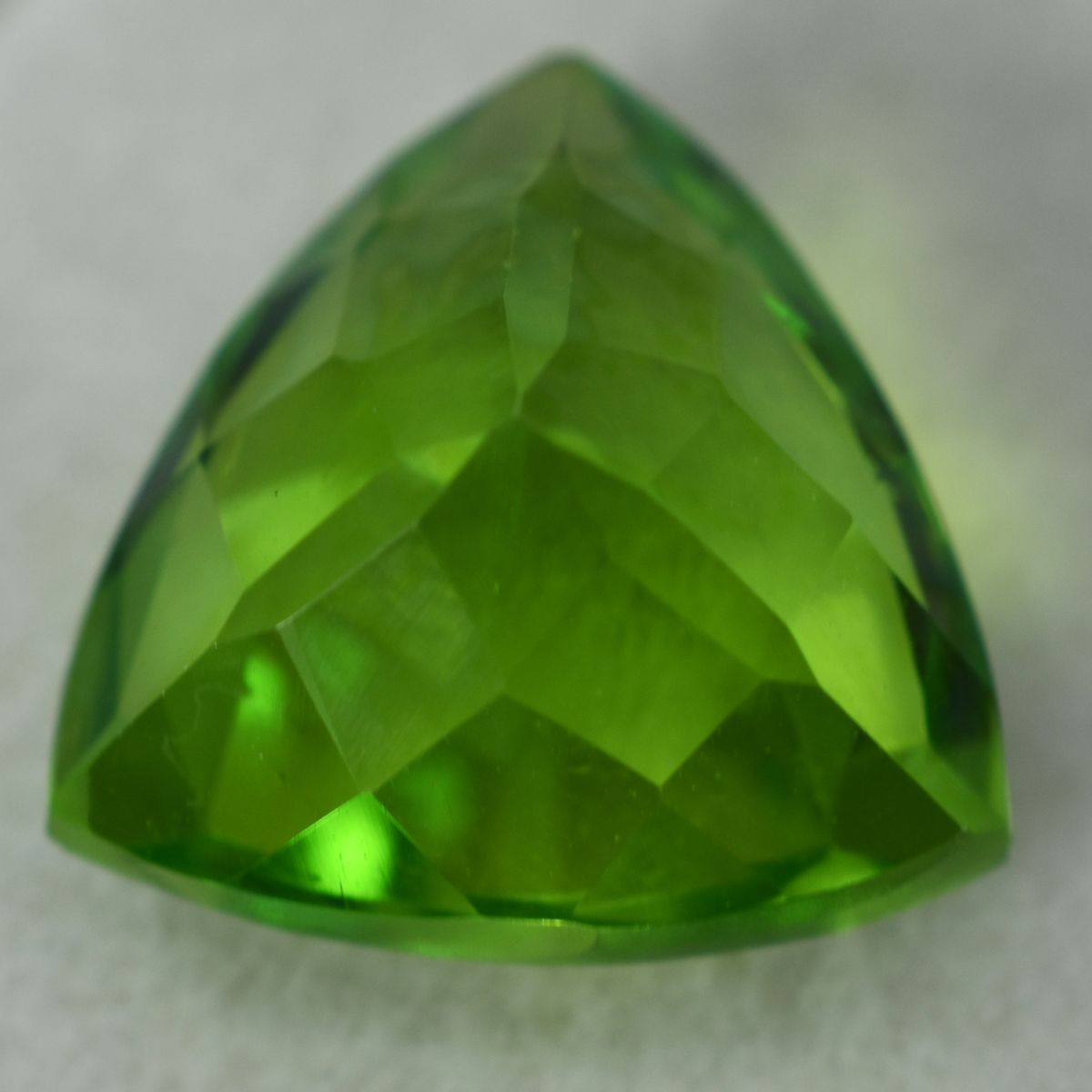 Trillion Cut Natural Rare Green Peridot 9.00 Carat Loose Gemstone CERTIFIED