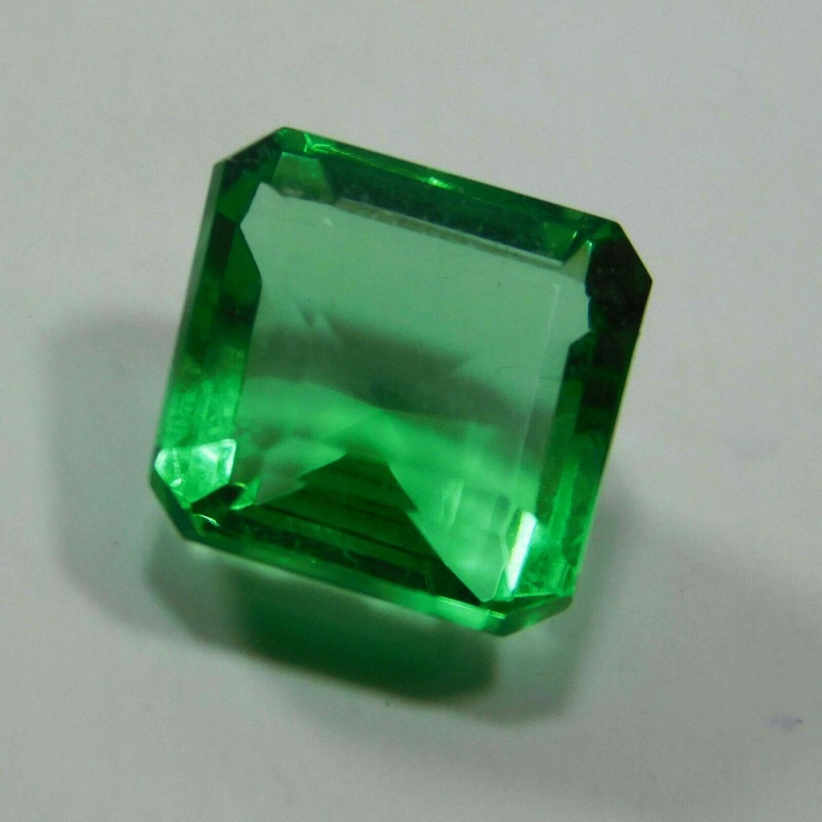 Natural Certified Green Peridot Square Shape 6.75 ct Loose Gemstone