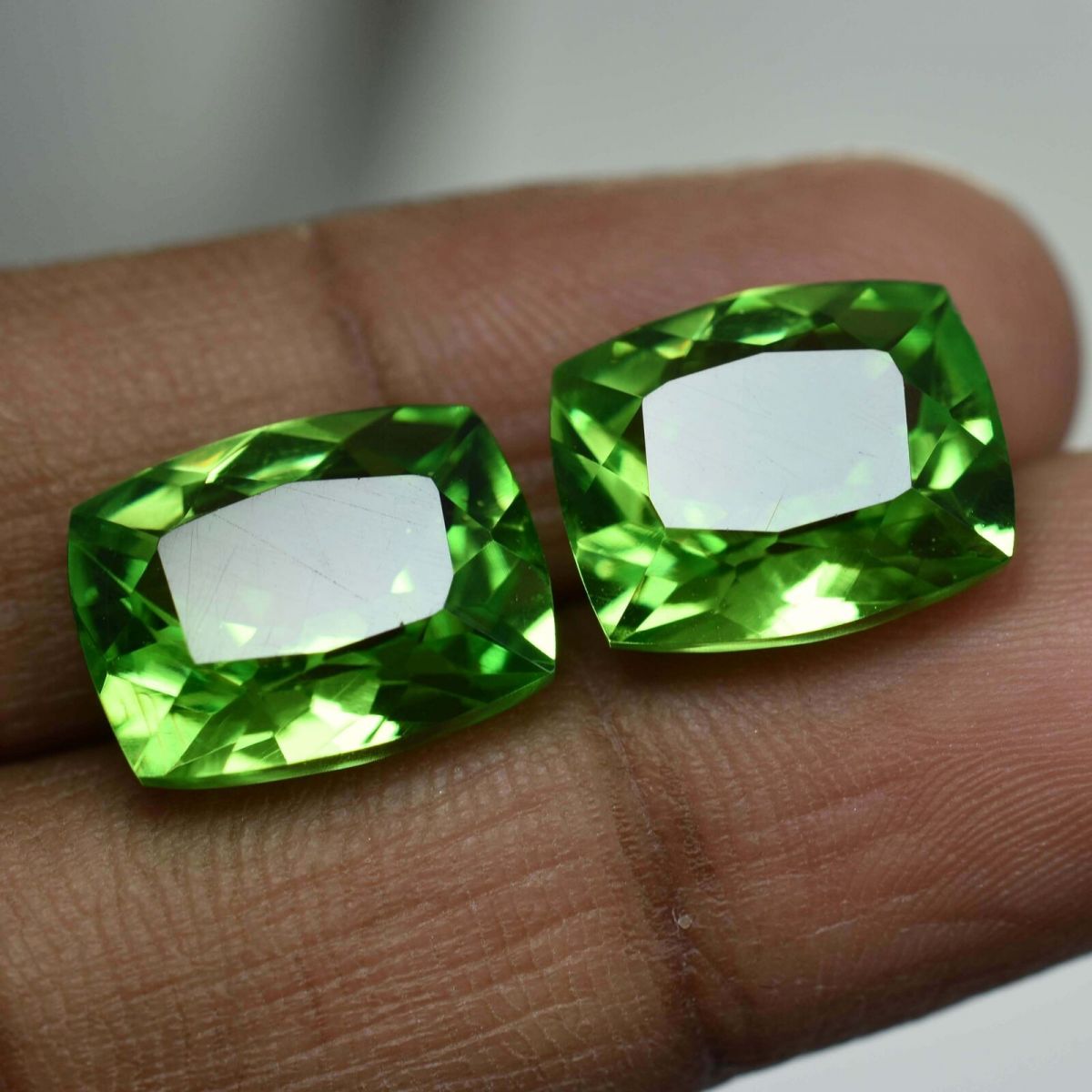 NATURAL Peridot CUSHION CUT 15.60 Ct Loose Gemstone Best Quality CERTIFIED Pair