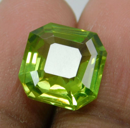 NATURAL Peridot SQUARE CUT 9.80 Ct Faceted Gemstone Best Quality CERTIFIED