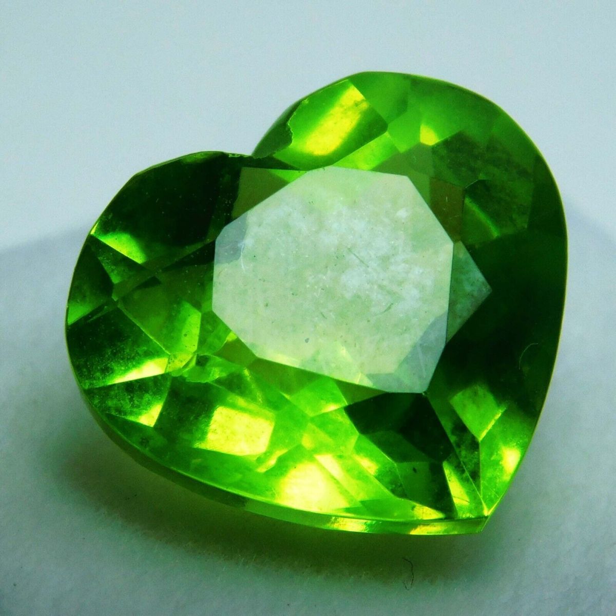 Natural Peridot Green HEART SHAPE 10.12 Ct CERTIFIED Loose Gemstones