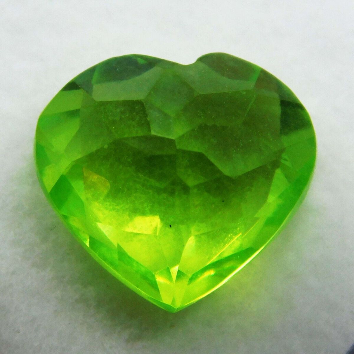 Natural Peridot Green HEART SHAPE 10.12 Ct CERTIFIED Loose Gemstones