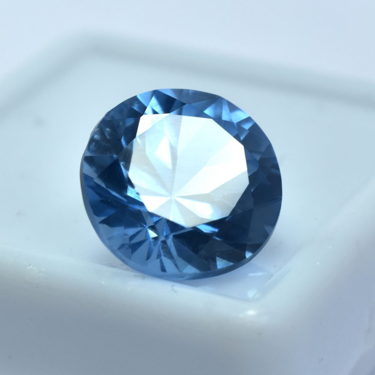 CERTIFIED Loose Gemstone Natural Blue Sapphire Brilliant 6.15 Ct Rare Round Cut.