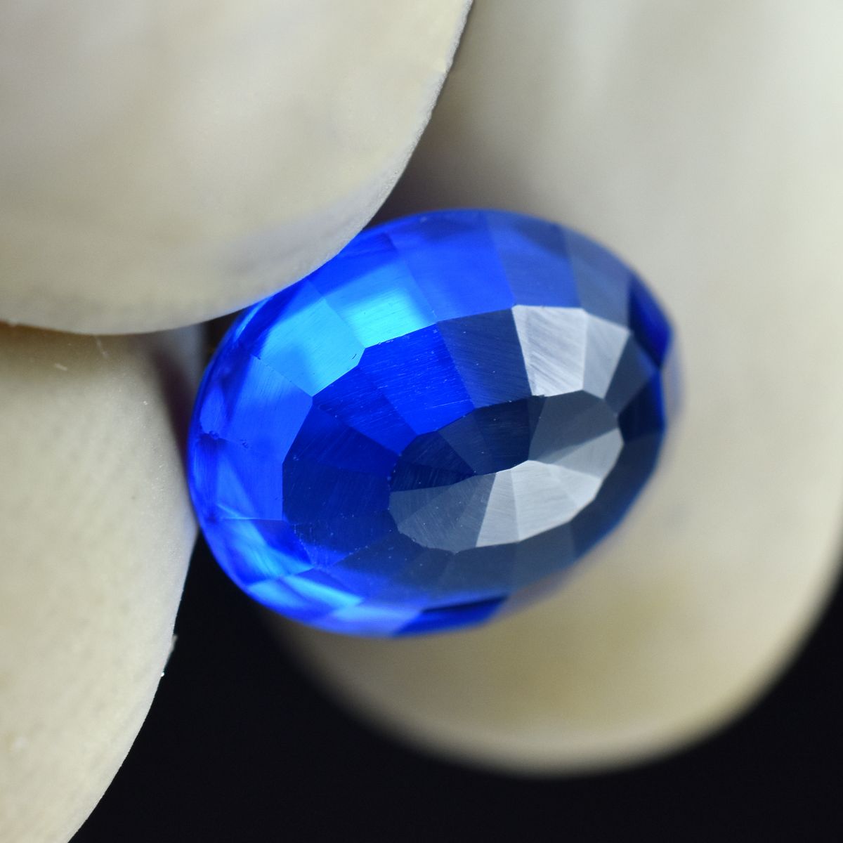 3.70 Ct Natural BLUE Sapphire  Most Demandable Oval Cut CERTIFIED Loose Gemstone