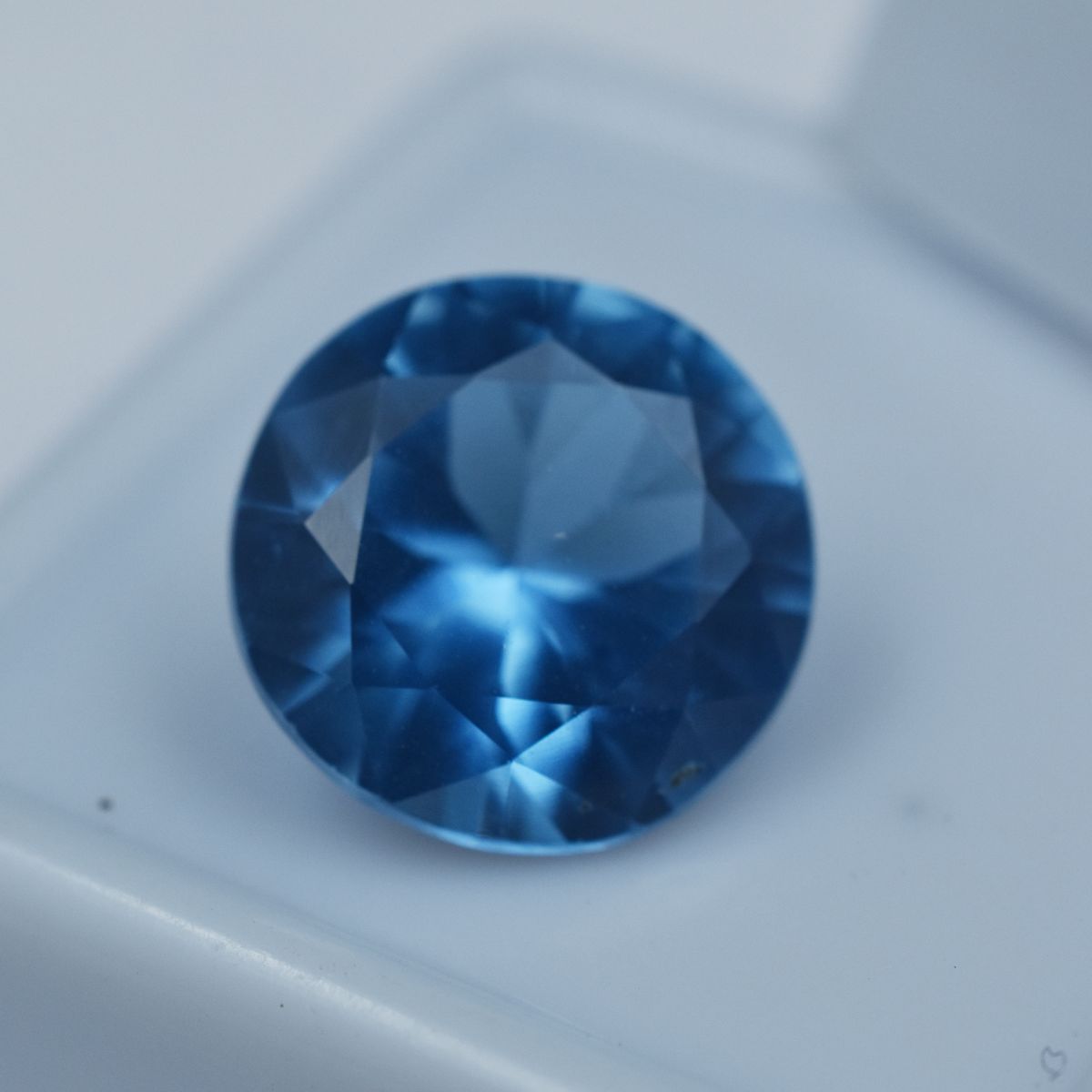 Natural Rare Blue Sapphire CERTIFIED Loose Gemstone 5.70 Ct Unique Round Cut.