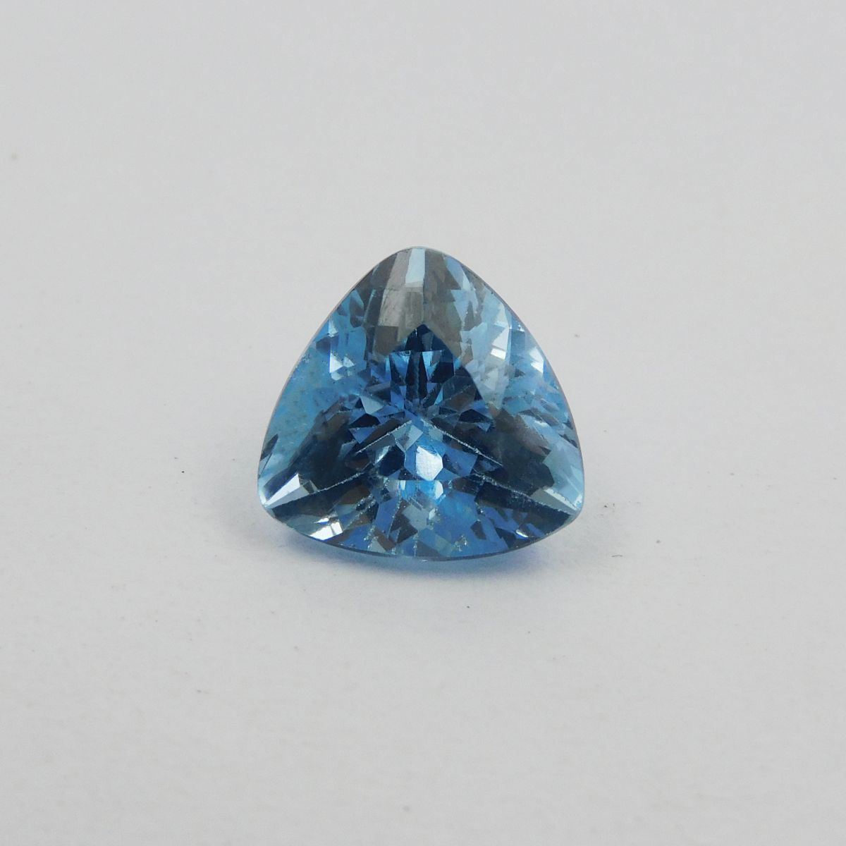 Trillion Cut CERTIFIED 3.45 Ct Natural Loose Gemstone Blue Sapphire Earring Size