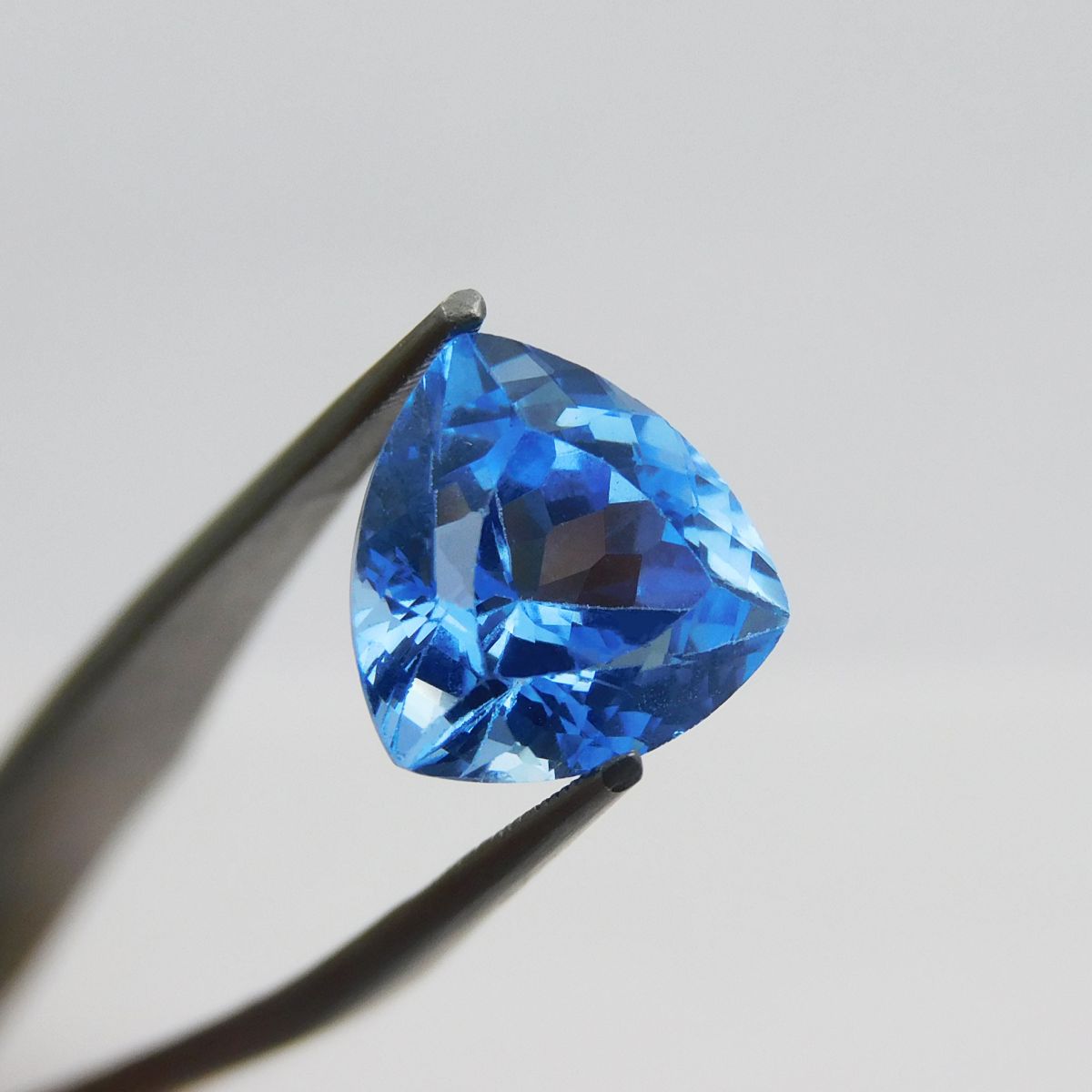 CERTIFIED Trillion Cut Loose Gemstone Blue Earring Size 4.45 Ct Natural Sapphire