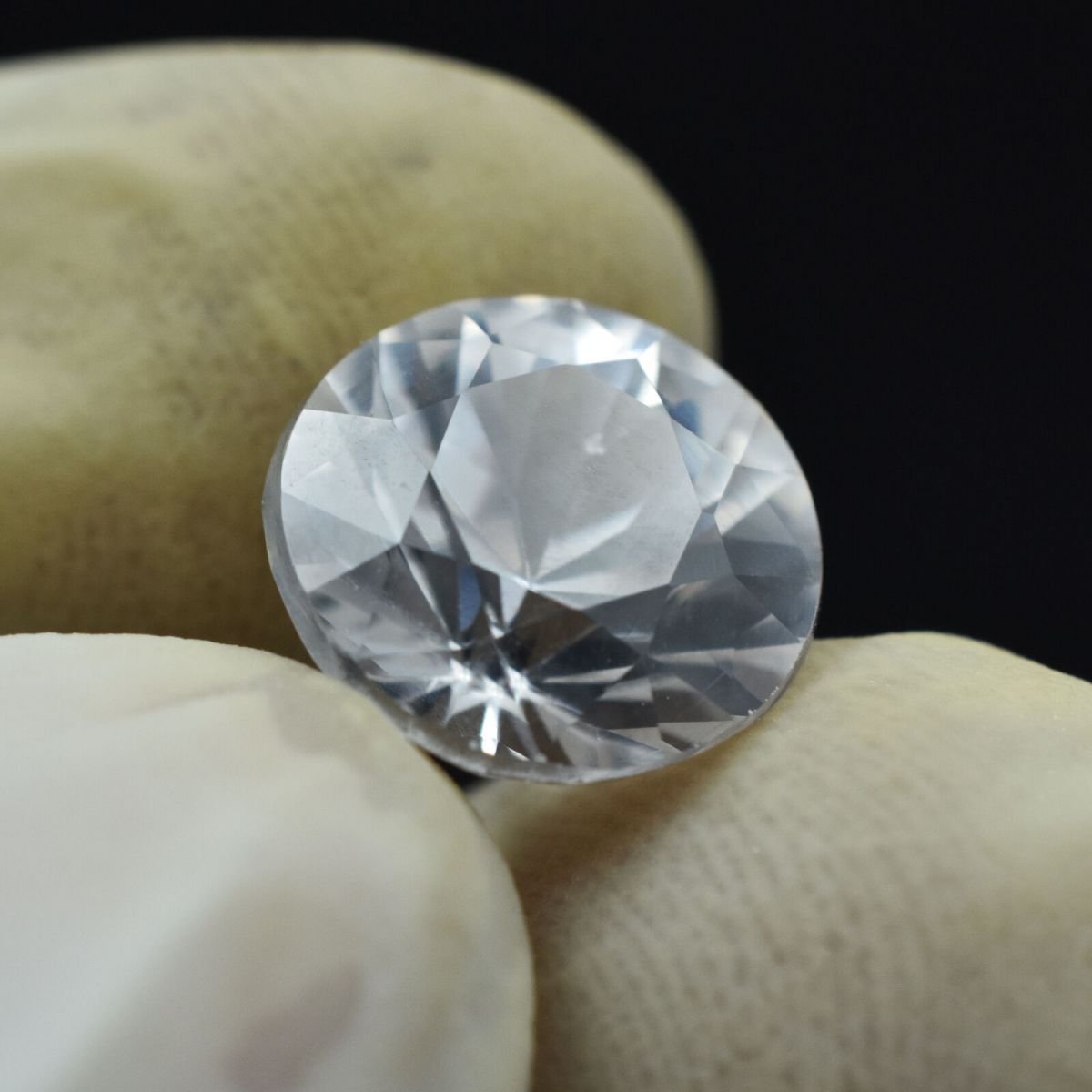 Beautiful White 6.95 Ct Natural Round Cut Best Sapphire CERTIFIED Loose Gemstone