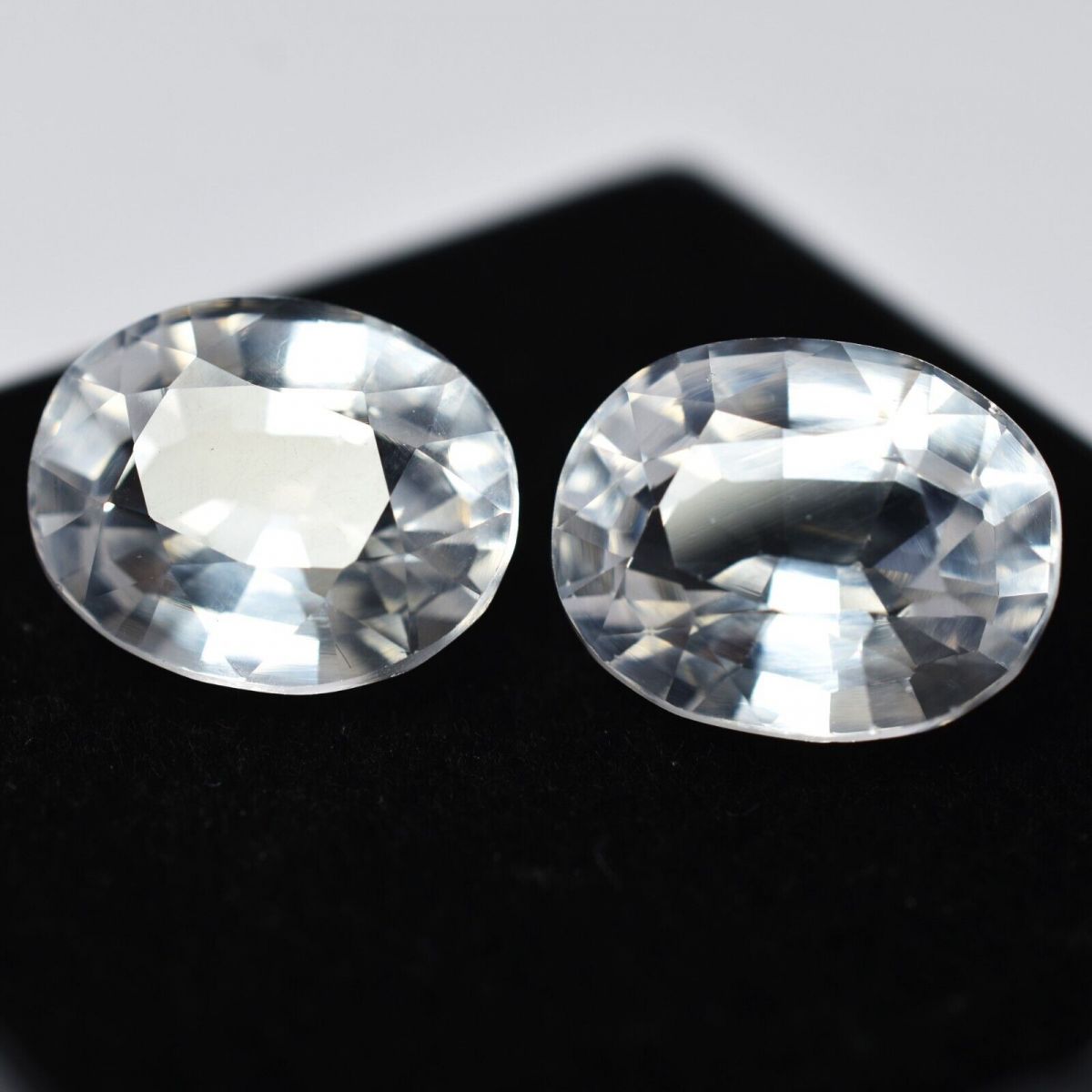 Natural White Ceylon Sapphire 16.12 Ct CERTIFIED Oval Shape Loose Gemstone Pair