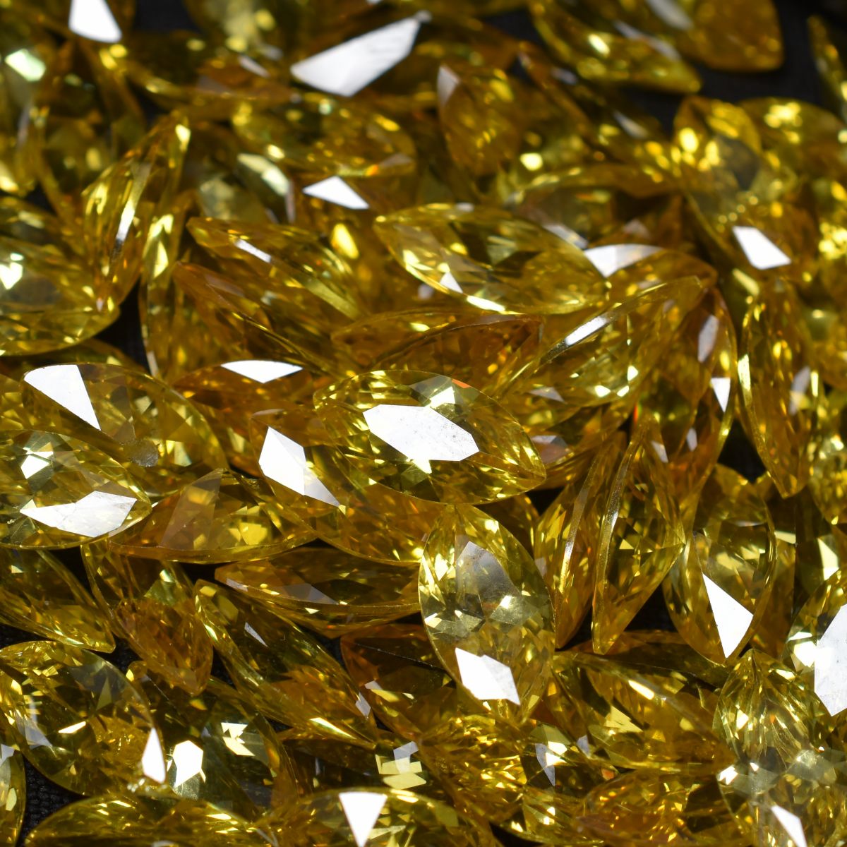 Yellow Marquise Cut Natural CERTIFIED 15 Pcs Sapphire Loose Gemstone 10x5mm Lot