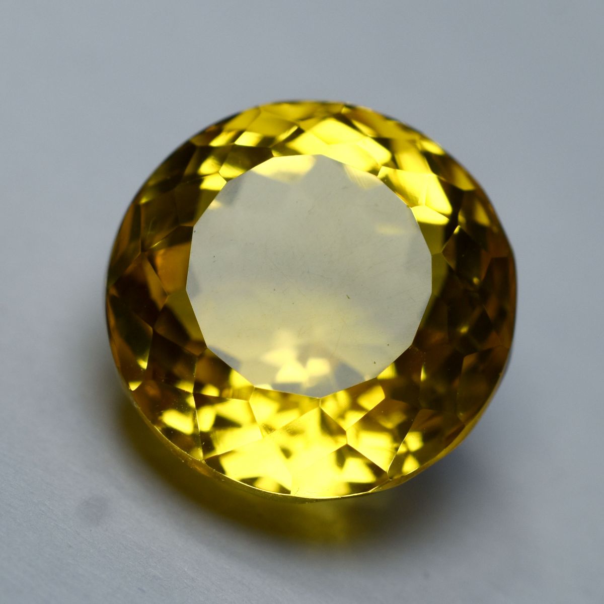 15.70 Carat Round Cut CERTIFIED Loose Gemstone Natural Yellow Ceylon Sapphire