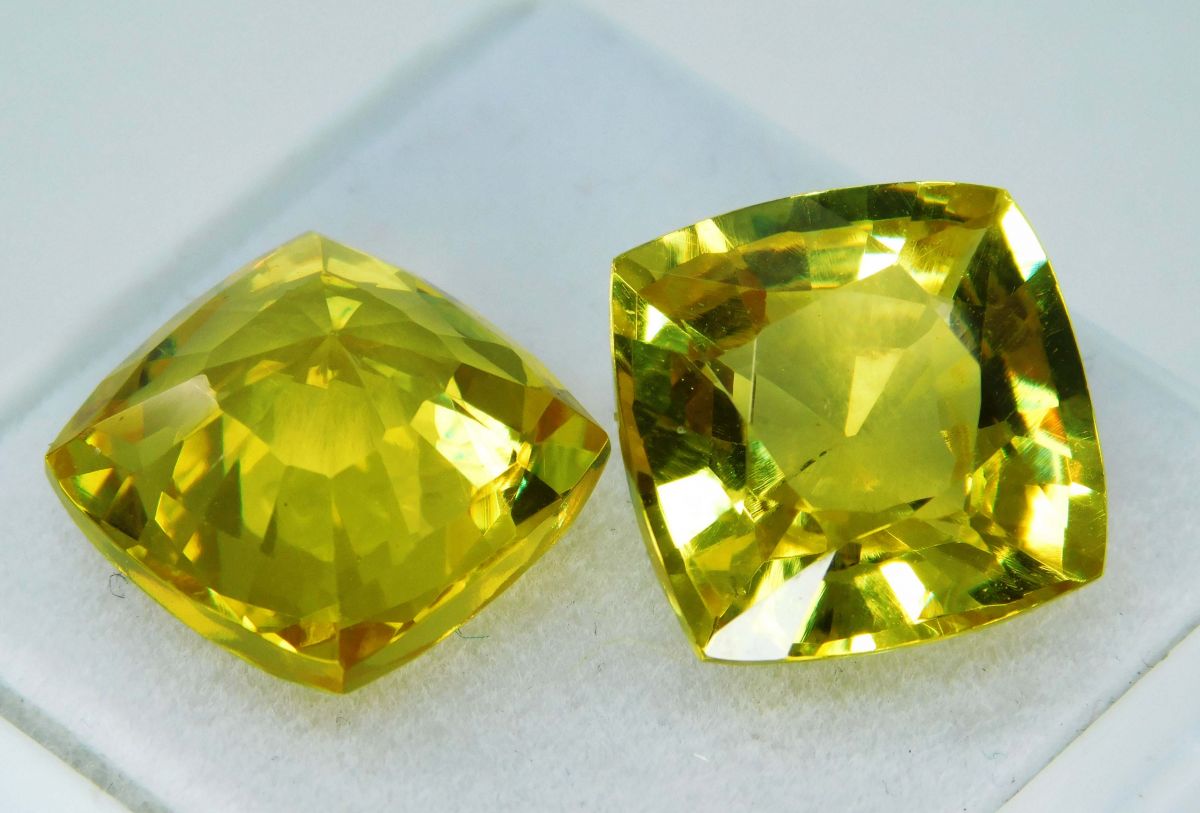 Yellow Sapphire CERTIFIED 19 Ct Natural Cushion Shape Loose Gemstones Pair