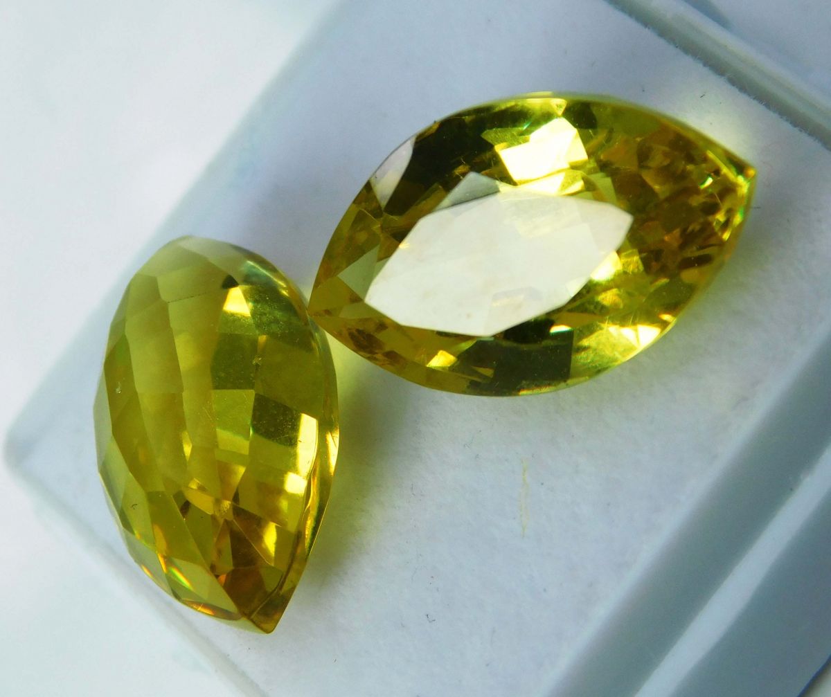 Sapphire Yellow 21.23 Ct Marquise Shape CERTIFIED Natural Loose Gemstones Pair