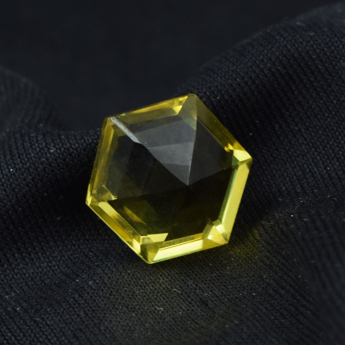 AAA+ CERTIFIED Yellow Sapphire Rare Fancy Cut 9.90 Ct Natural Loose Gemstone