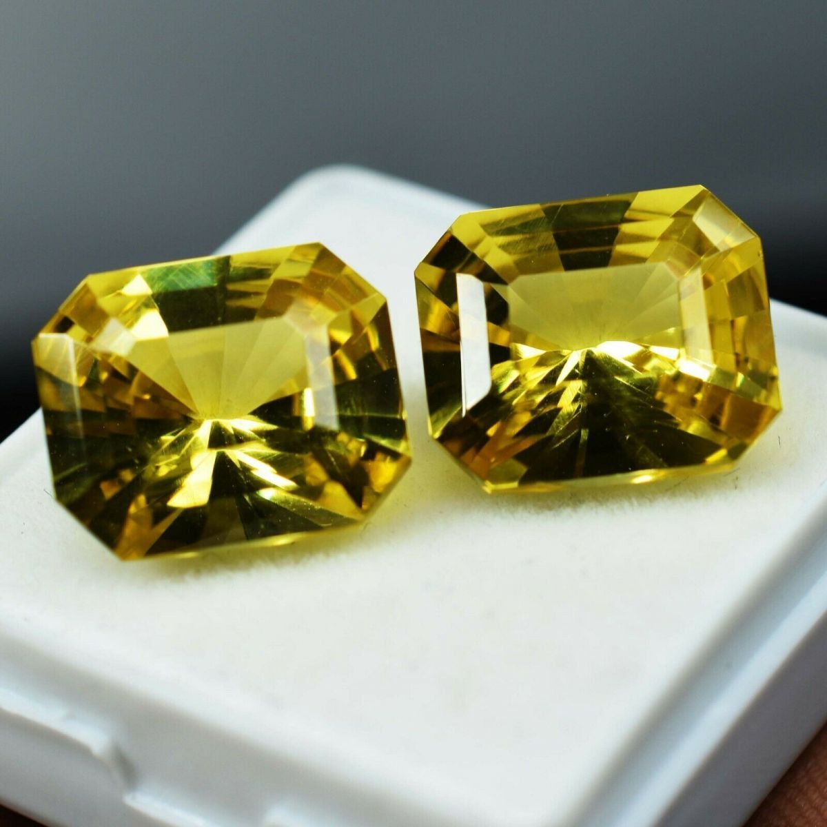 Natural SAPPHIRE Certified Loose Gemstone 20 Ct Yellow Color Emerald Shape Pair