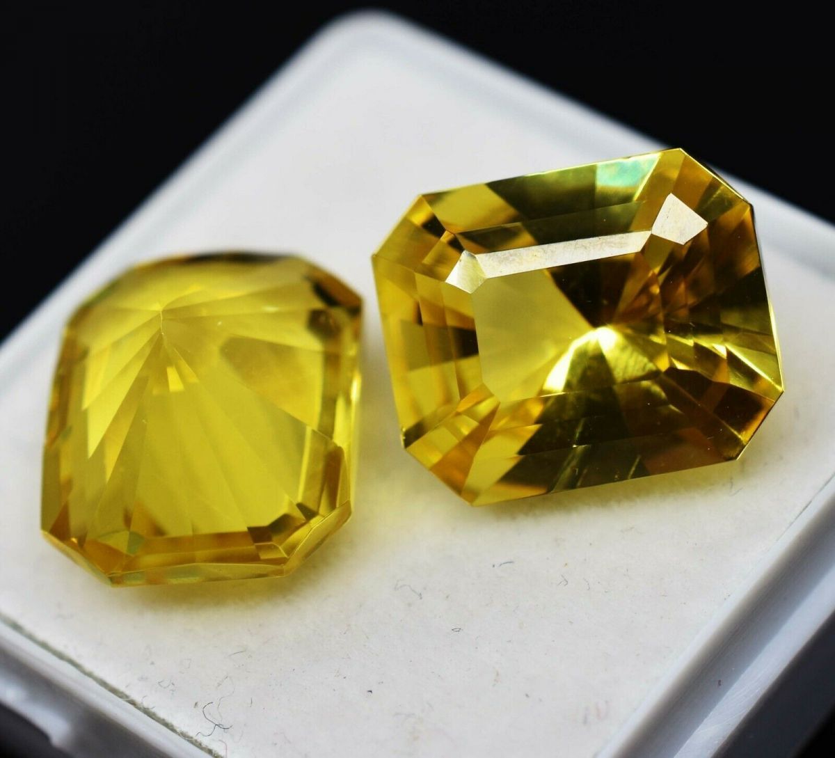 Natural SAPPHIRE Certified Loose Gemstone 20 Ct Yellow Color Emerald Shape Pair