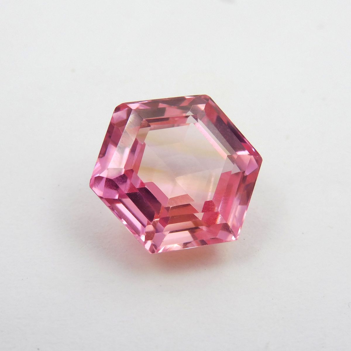 Natural CERTIFIED 16.65 Ct Padparadscha Fancy Cut Loose Gemstone Sapphire