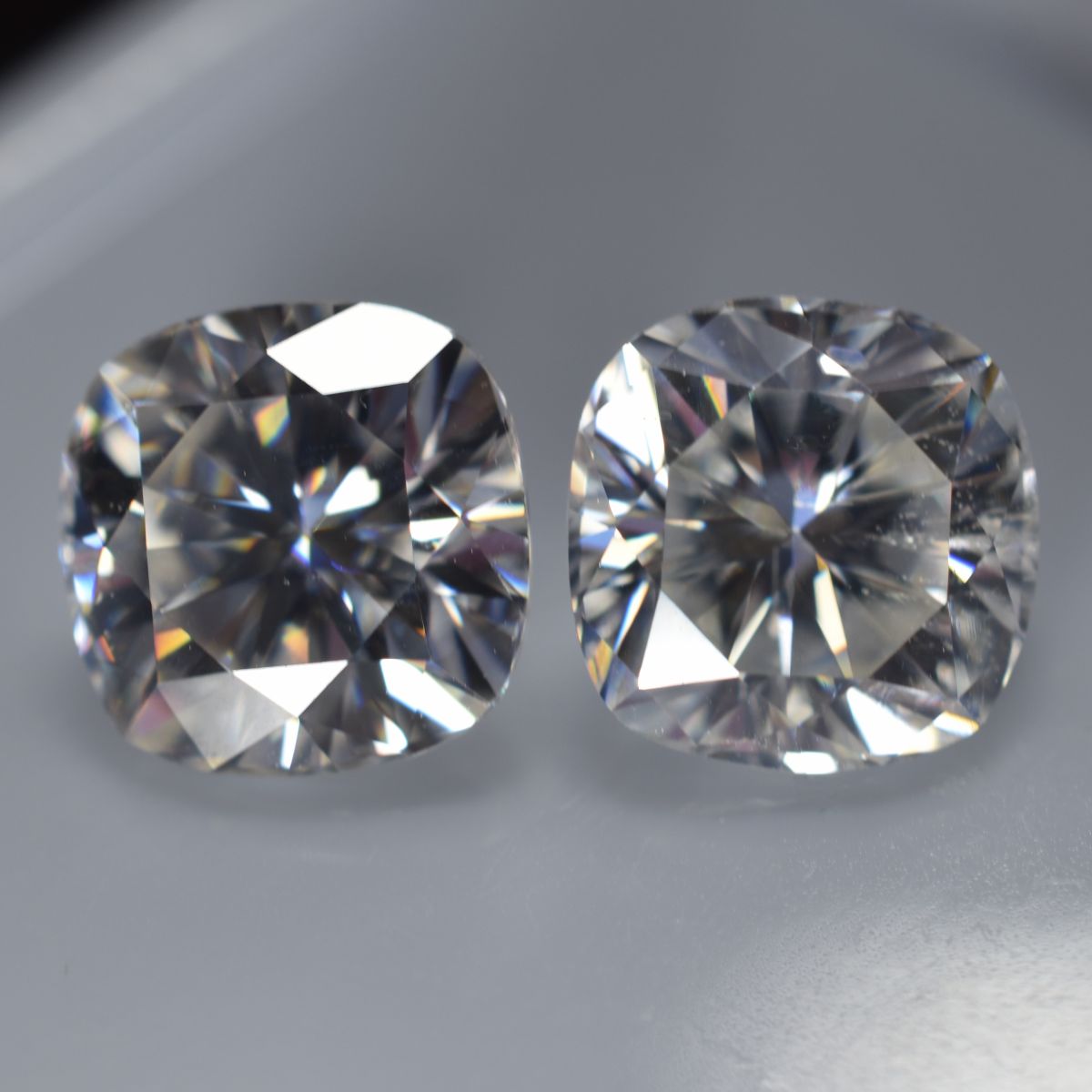 2.42Ct Synthetic Moissanite CERTIFIED D Color Gemstone 2 Pcs Cushion 6.5 MM Pair