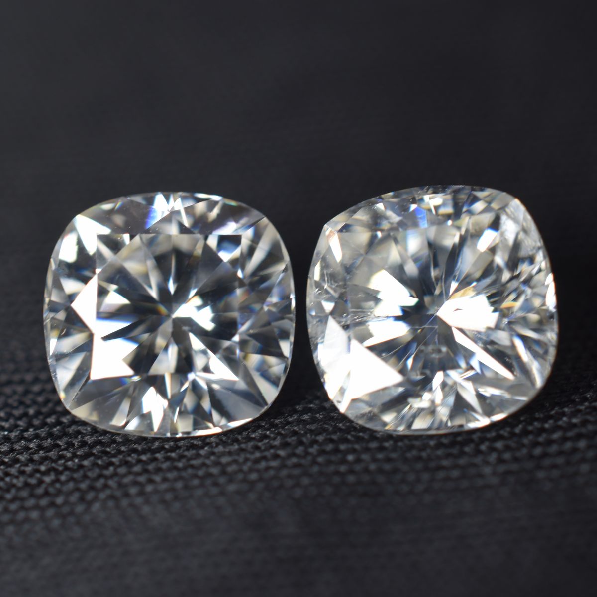 2 Pcs Moissanite CERTIFIED 1.14 Ct Pair Gemstone 5 mm VVS1 D Color SquareCushion