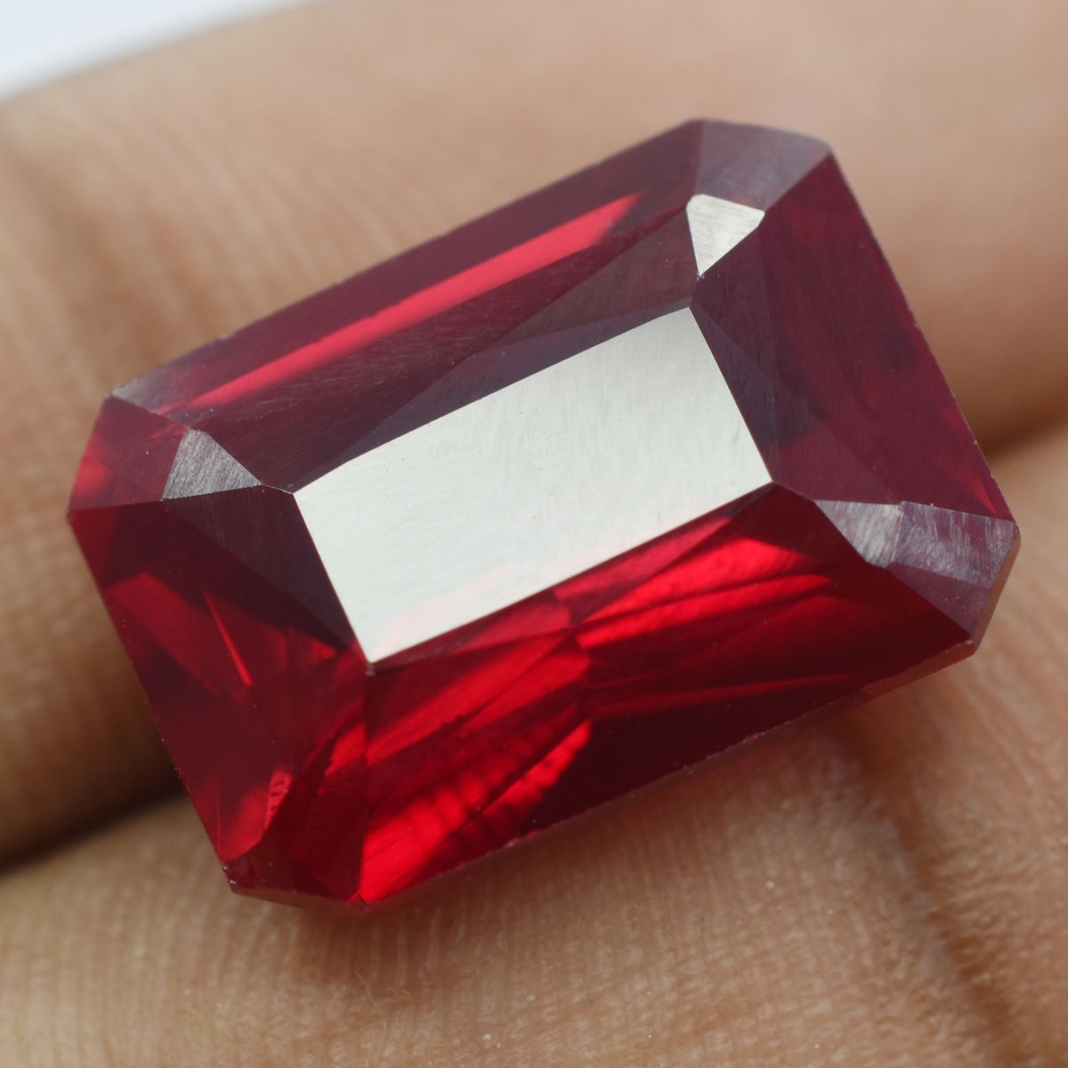 21.85 Ct Natural CERTIFIED Loose Gemstone Ruby Emerald Cut Bloody Red Ring Size