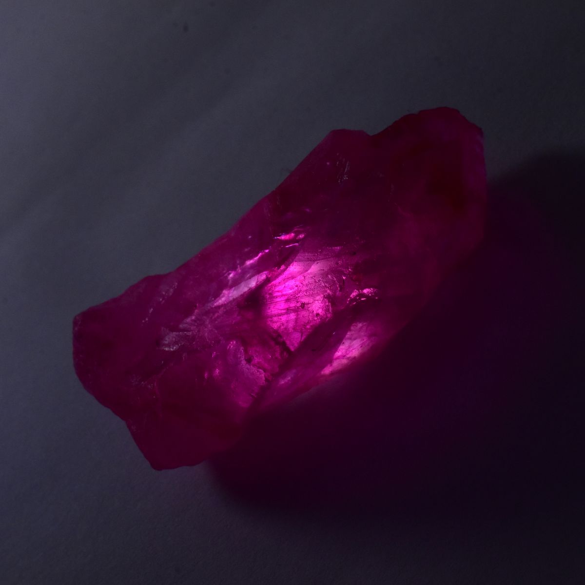 Ruby Pink Huge Size CERTIFIED 1135.00 Ct Natural Uncut Rough Loose Gemstone Lot