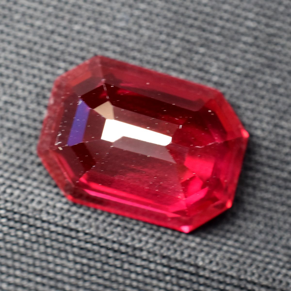 9.00 Carat Natural Emerald Cut Red Ruby Loose Gemstone CERTIFIED