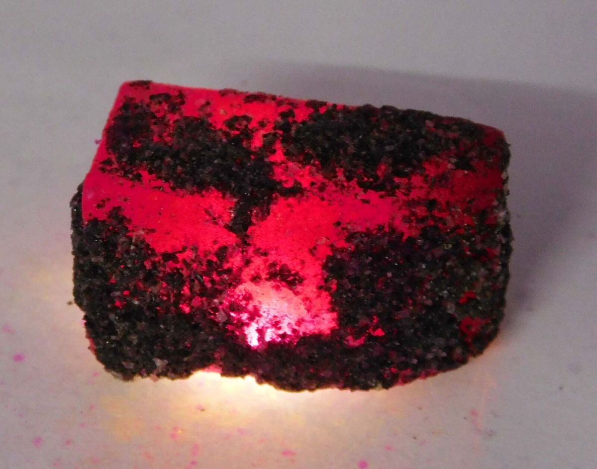 Uncut Raw ROUGH Ruby 166 Carat Natural Red Loose Gemstone CERTIFIED