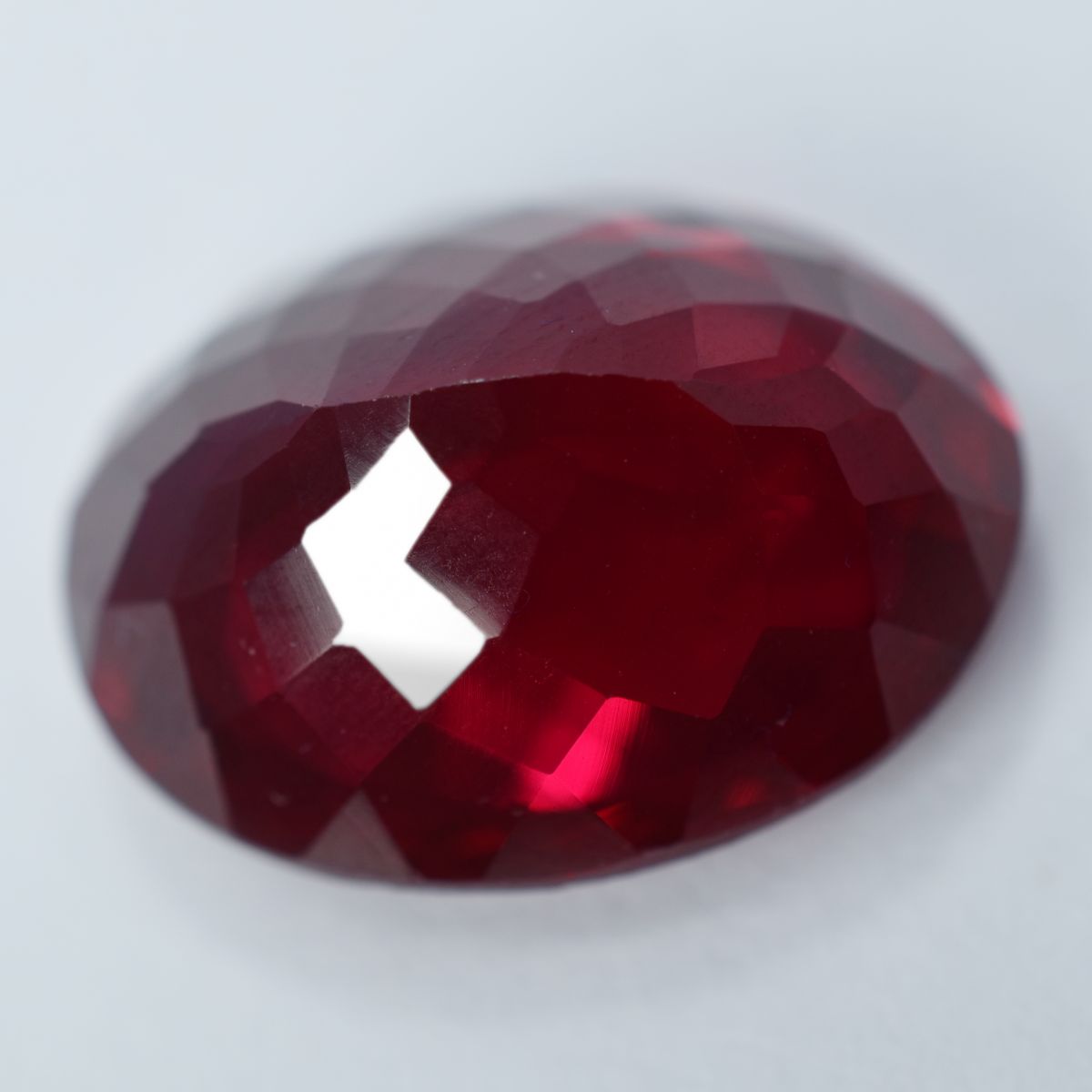 17.05 Ct Natural Pigeon Blood Red Ruby Loose Gemstone Oval Cut CERTIFIED