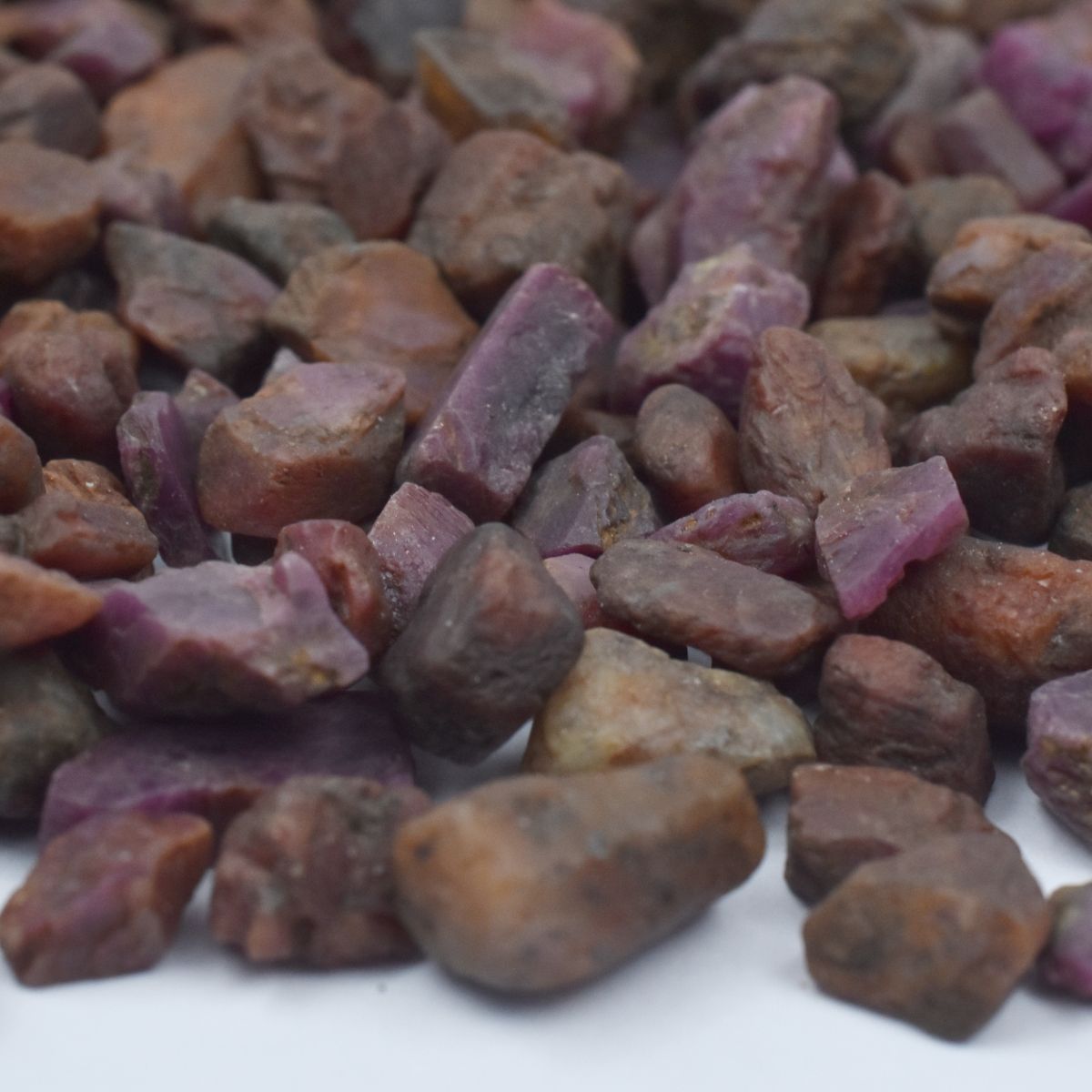 Natural 600.40 Ct Red Ruby Raw Uncut Rough Lot Loose Gemstone CERTIFIED