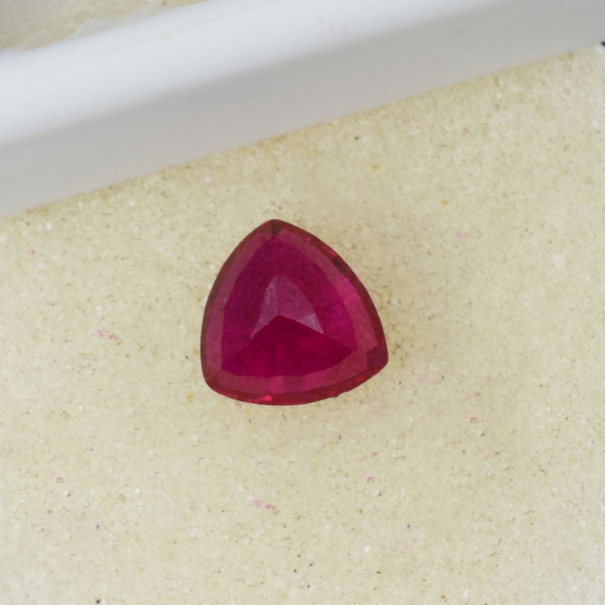 3.45 Ct Trillion Cut Pink Ruby Natural CERTIFIED Loose Gemstone For Ring