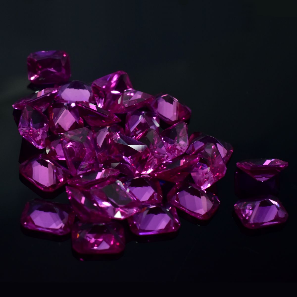 CERTIFIED Prince Cut Natural Untreated Emerald 24 Pcs Ruby Pink Gemstone 8x6 mm