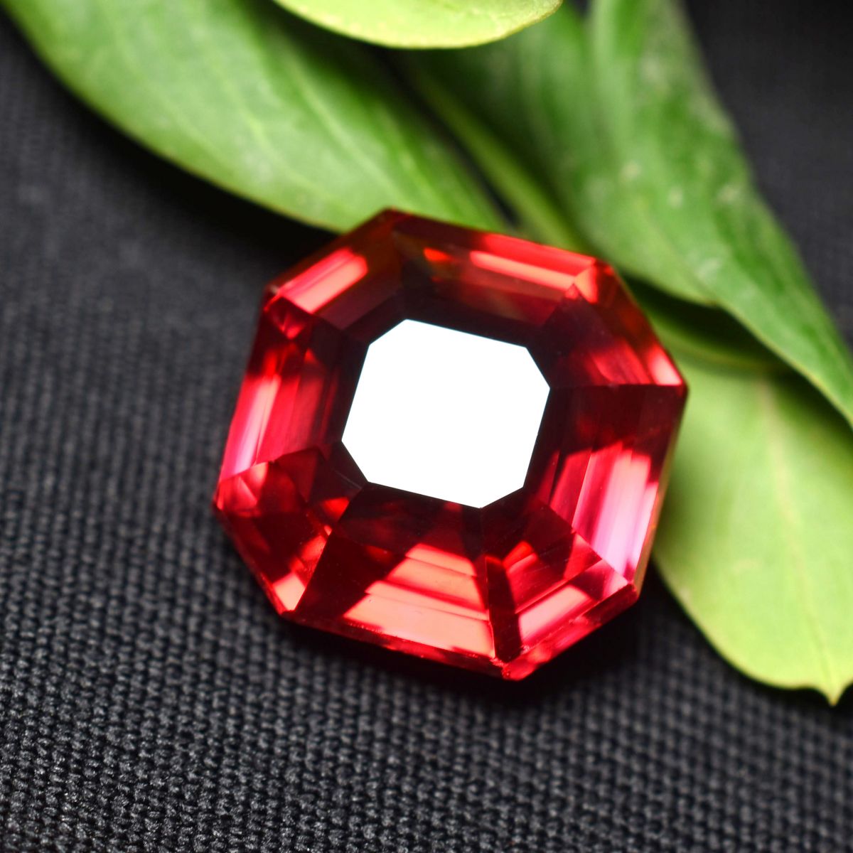 Authentic Loose Gemstone CERTIFIED 9.20 Ct Natural Brilliant Red Ruby Square Cut