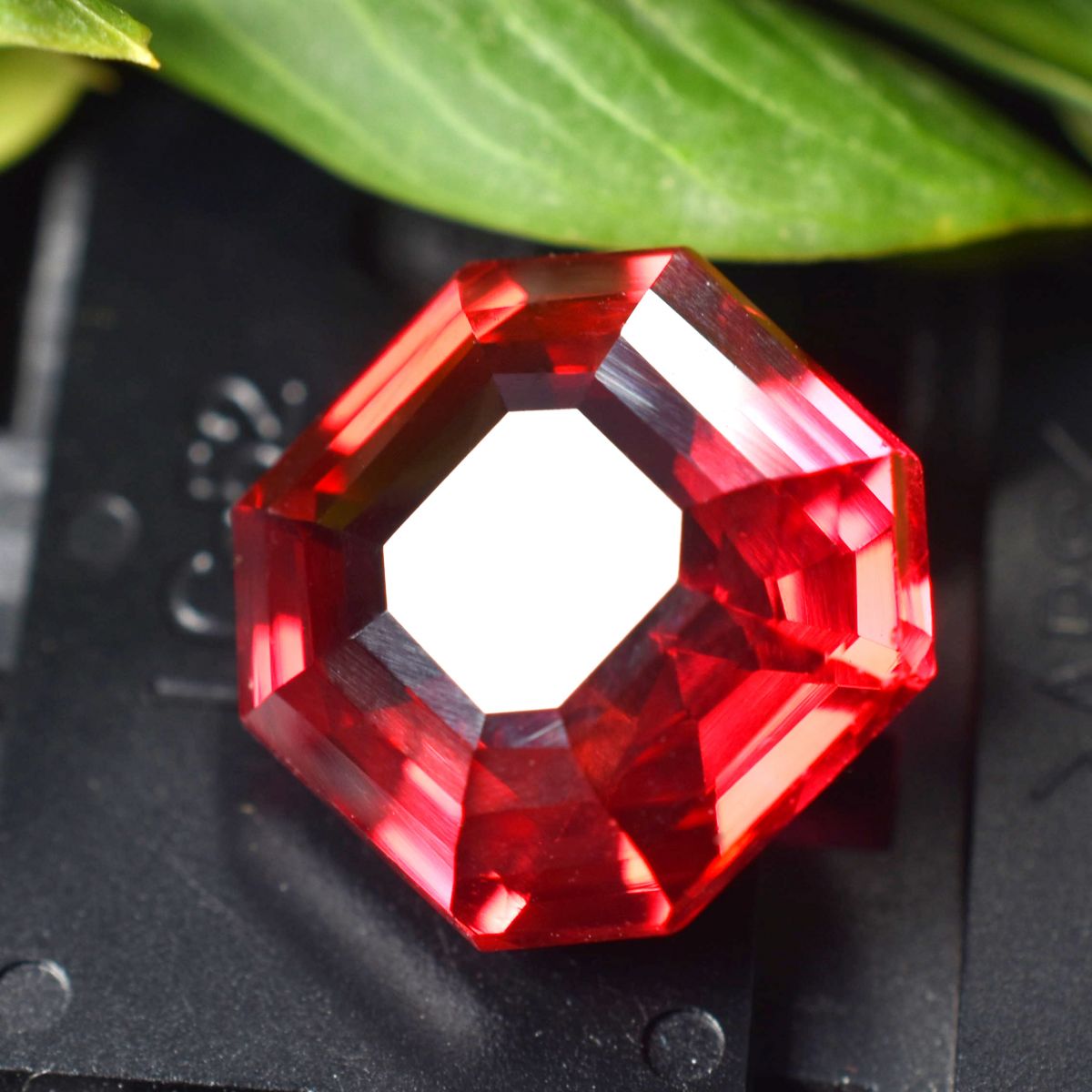 Authentic Loose Gemstone CERTIFIED 9.20 Ct Natural Brilliant Red Ruby Square Cut