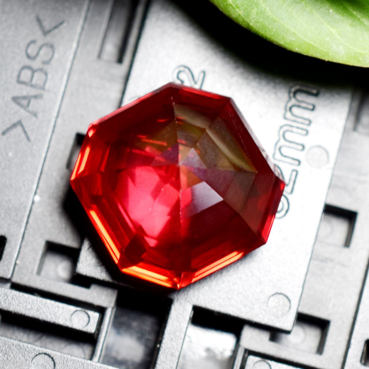 Authentic Loose Gemstone CERTIFIED 9.20 Ct Natural Brilliant Red Ruby Square Cut