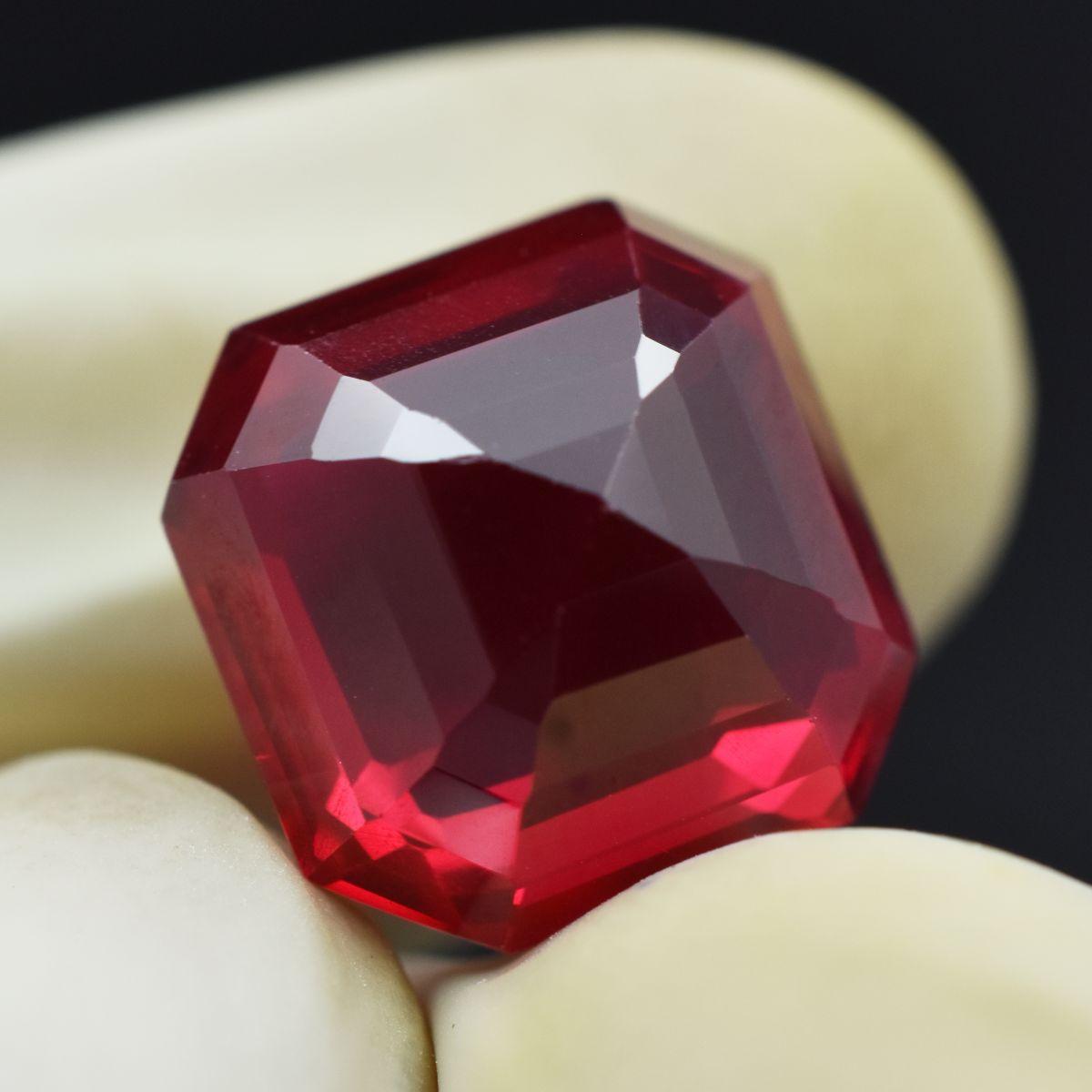 10.80 Ct Impressive Red Ruby Natural Square Cut Loose Gemstone CERTIFIED AAA+