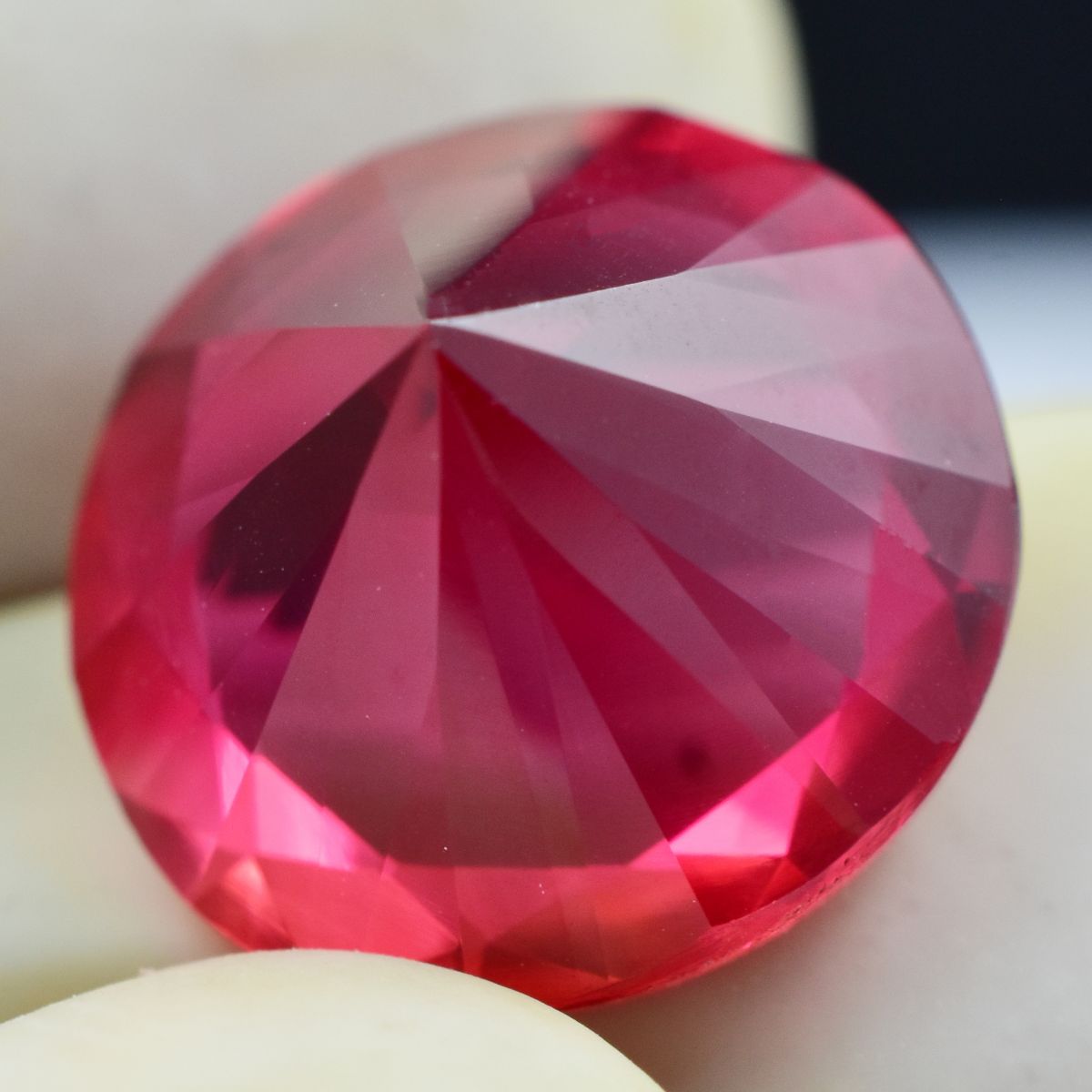 8.30 Carat Natural Ruby Red Round Cut Loose Gemstone CERTIFIED