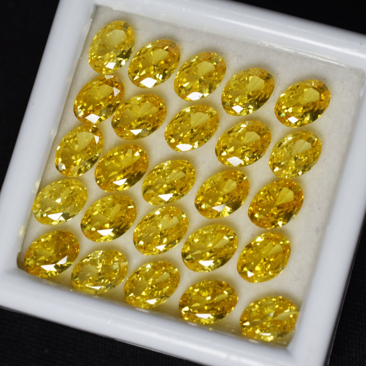 12 Pcs Stunning Natural Yellow Sapphire Gemstone 7x5 mm CERTIFIED Oval Cut Lot