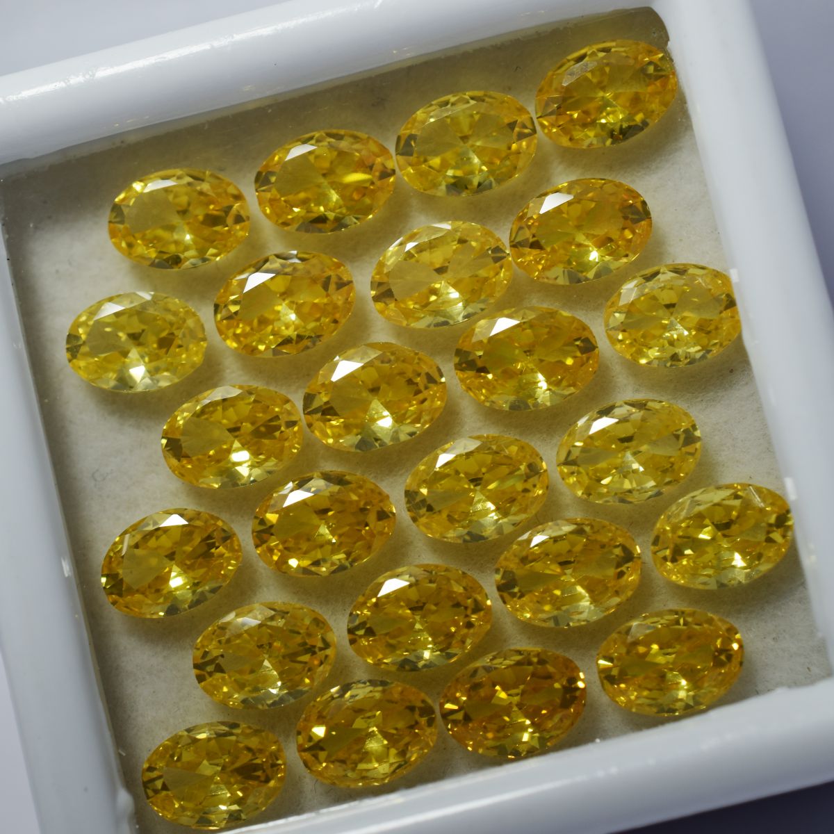 12 Pcs Stunning Natural Yellow Sapphire Gemstone 7x5 mm CERTIFIED Oval Cut Lot